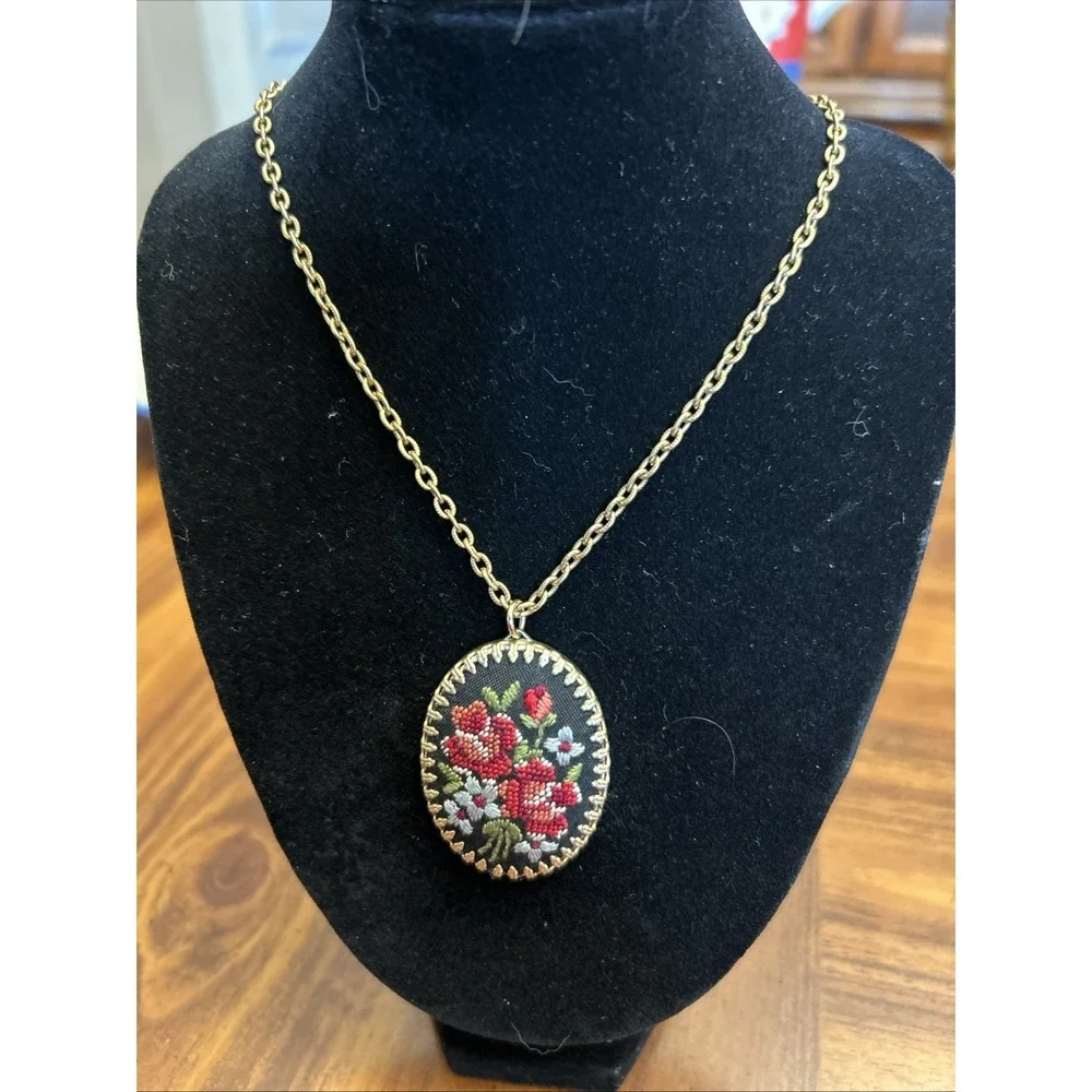 Vintage Hand Stitched‎ Roses Pendant Necklace needle point